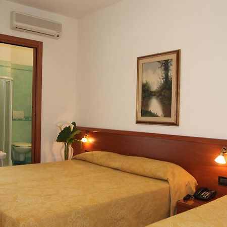 Hotel Gran Venere Beach 3 Superior Bibione Exterior foto
