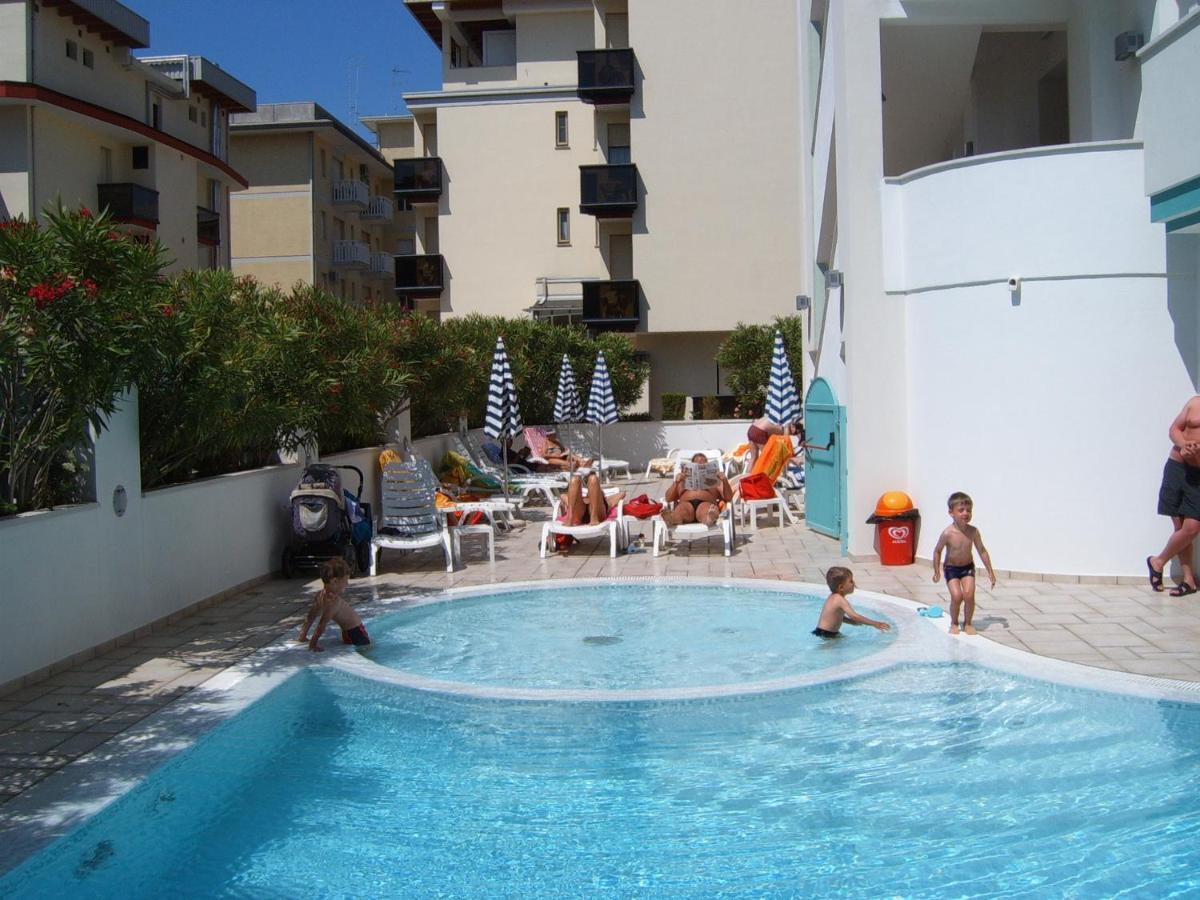 Hotel Gran Venere Beach 3 Superior Bibione Exterior foto
