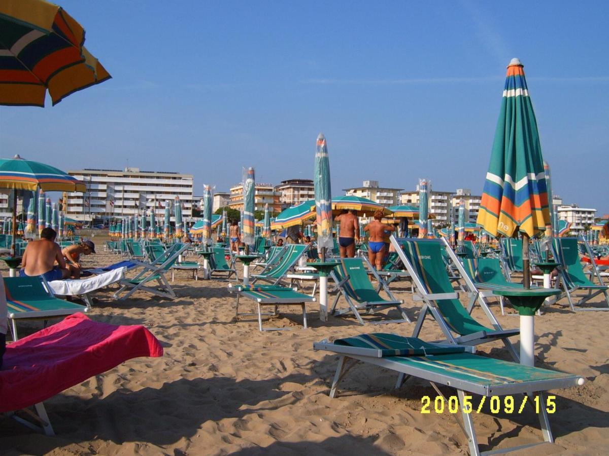 Hotel Gran Venere Beach 3 Superior Bibione Exterior foto
