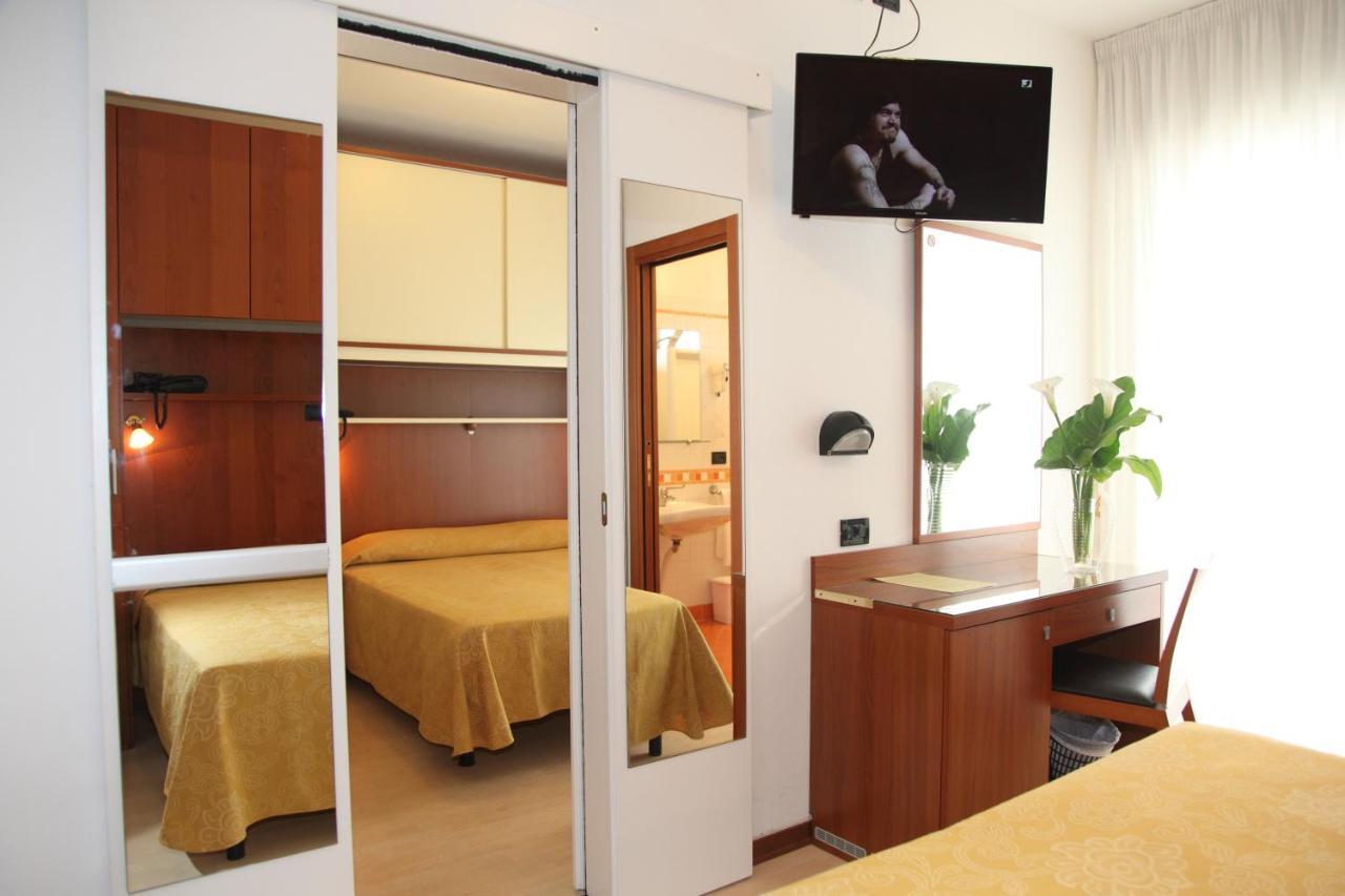 Hotel Gran Venere Beach 3 Superior Bibione Exterior foto