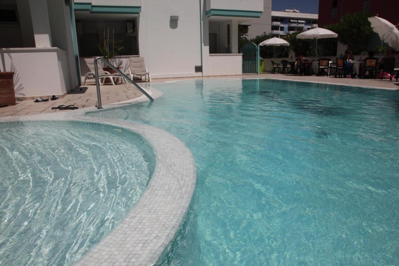 Hotel Gran Venere Beach 3 Superior Bibione Exterior foto