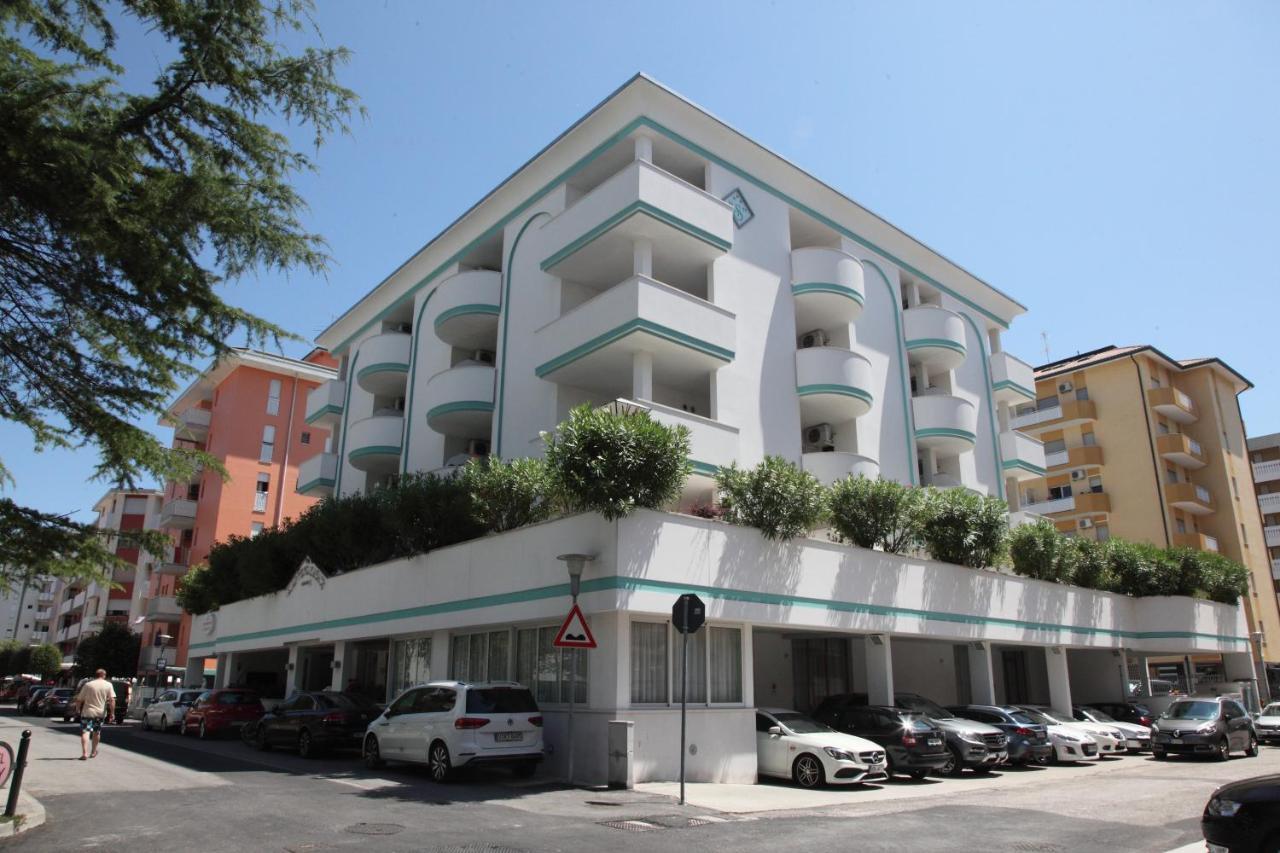 Hotel Gran Venere Beach 3 Superior Bibione Exterior foto