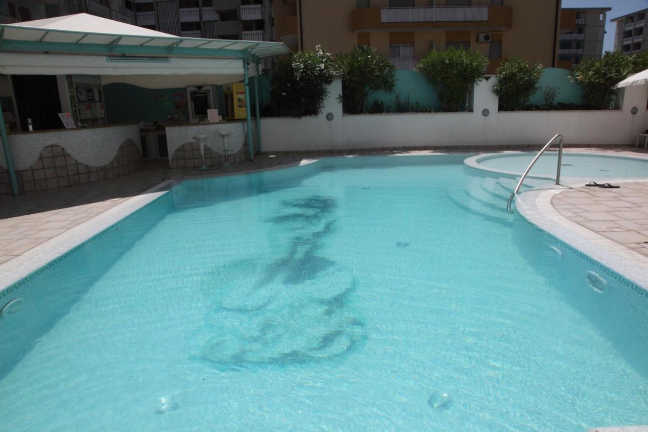 Hotel Gran Venere Beach 3 Superior Bibione Exterior foto